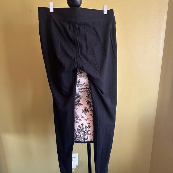 NIKE NWOT LEGGINGS - Picture 4 of 7